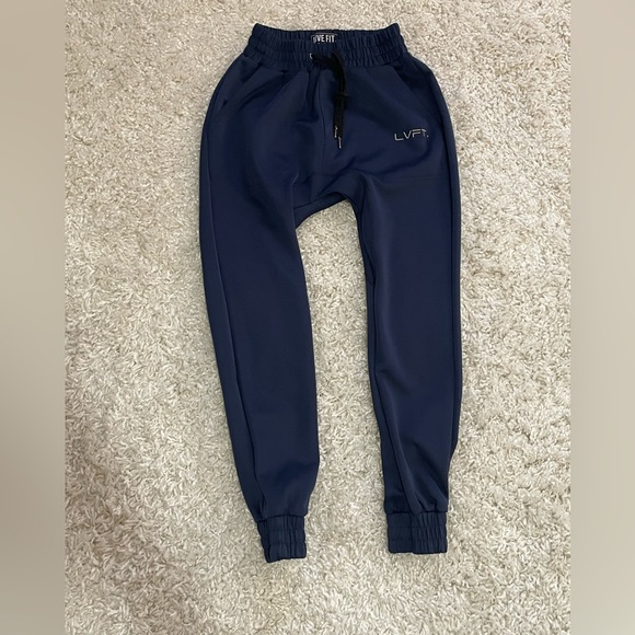 Live Fit Tech Joggers in Navy Men’s XS (28) - Picture 3 of 7
